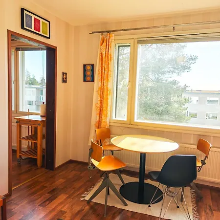 Artist In Authentic Apartment *