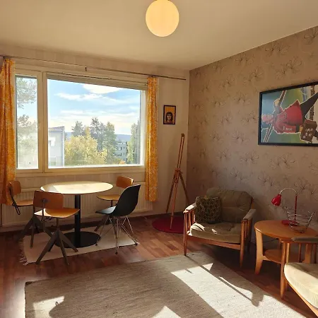Apartment Artist In Authentic *
