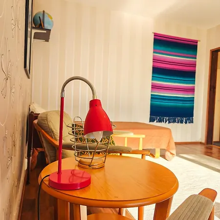 Apartment Artist In Authentic *